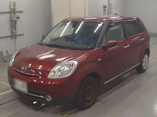 MAZDA VERISA 2011