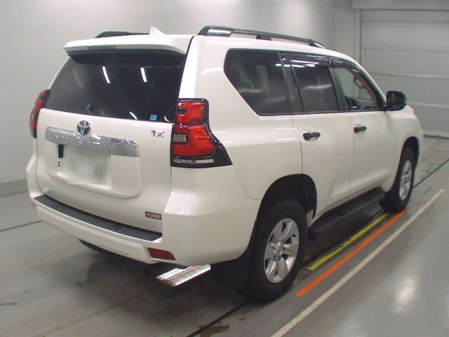 TOYOTA LAND CRUISER PRADO 2021