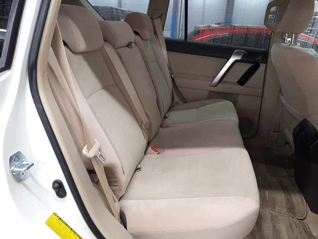 TOYOTA LAND CRUISER PRADO 2021