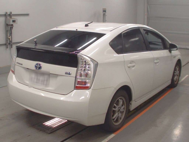 TOYOTA PRIUS 2011