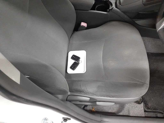 TOYOTA PRIUS 2011