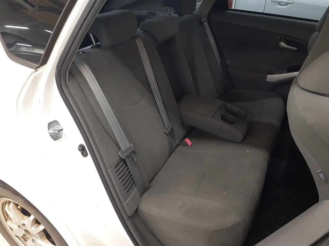 TOYOTA PRIUS 2011