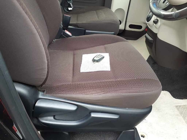 TOYOTA PORTE 2012