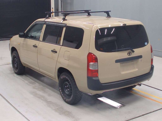 TOYOTA PROBOX 2017
