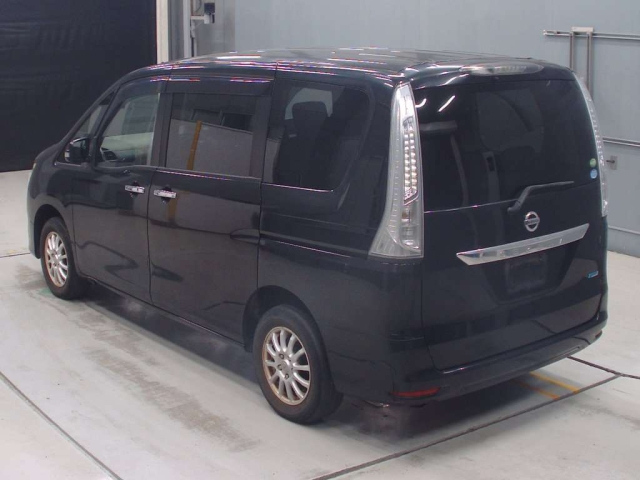 NISSAN SERENA 2014