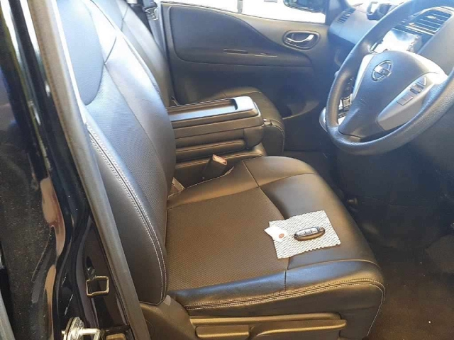 NISSAN SERENA 2014