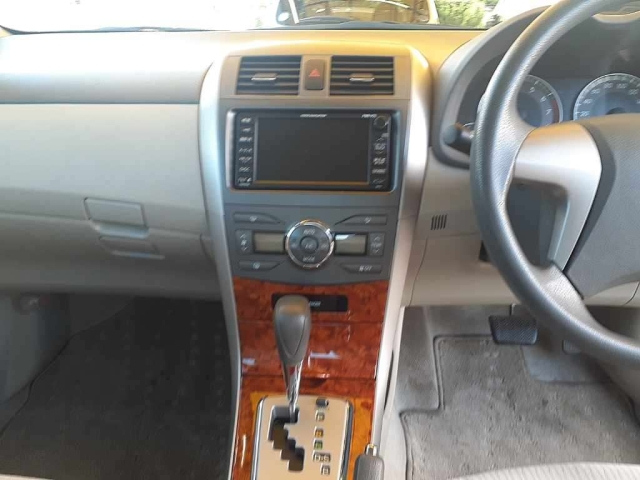 TOYOTA COROLLA AXIO 2008