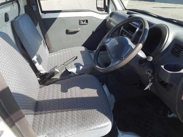 DAIHATSU HIJET TRUCK 2010