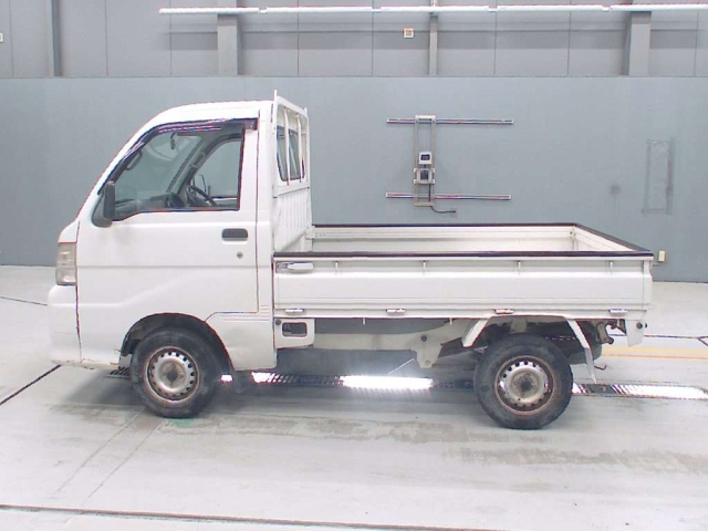 DAIHATSU HIJET TRUCK 2010
