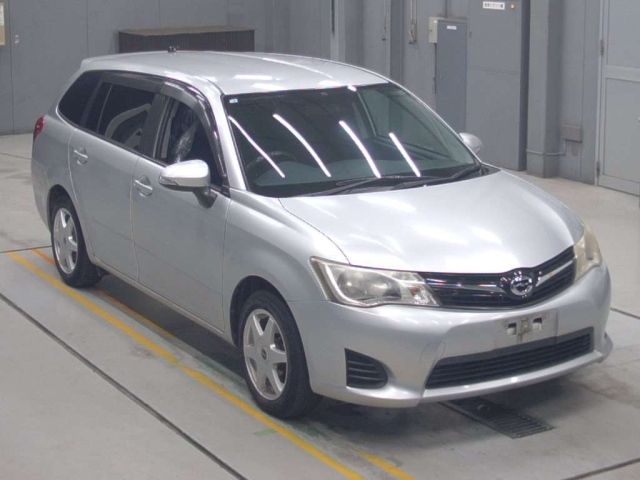 TOYOTA COROLLA FIELDER 2012