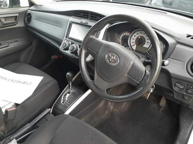 TOYOTA COROLLA FIELDER 2012