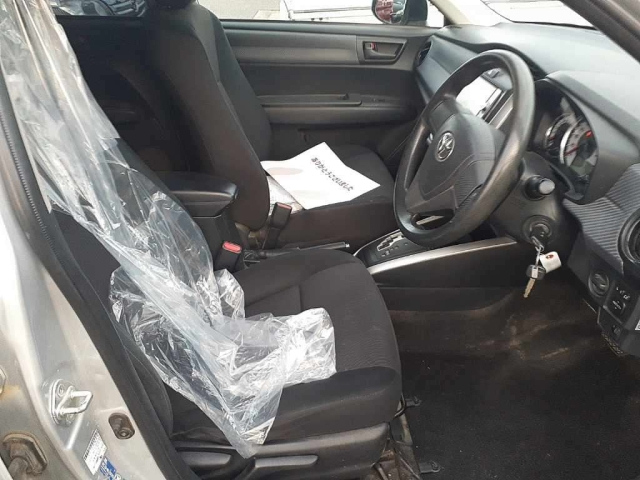 TOYOTA COROLLA FIELDER 2012
