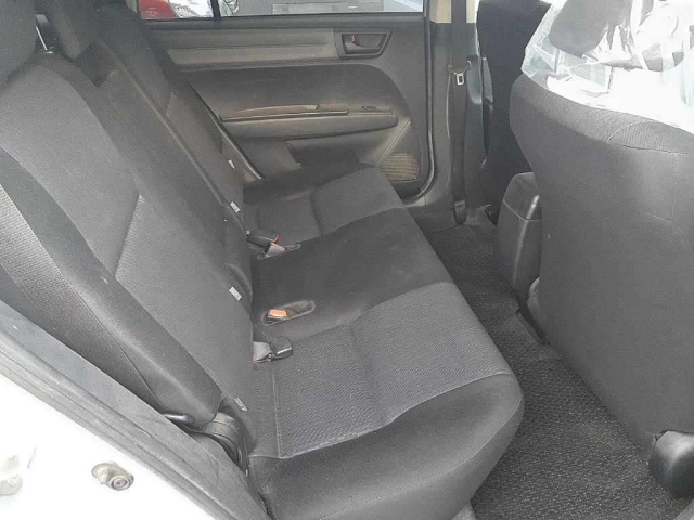 TOYOTA COROLLA FIELDER 2012