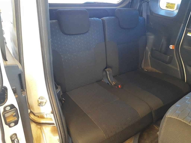 DAIHATSU WAKE 2016