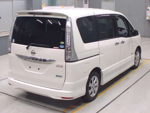 NISSAN SERENA 2012