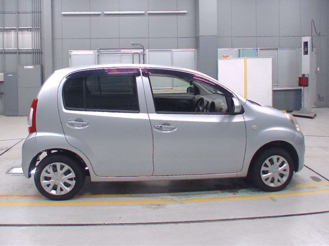 TOYOTA PASSO 2015