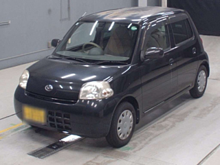 DAIHATSU ESSE 2011