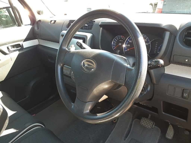 DAIHATSU MOVE CONTE 2012