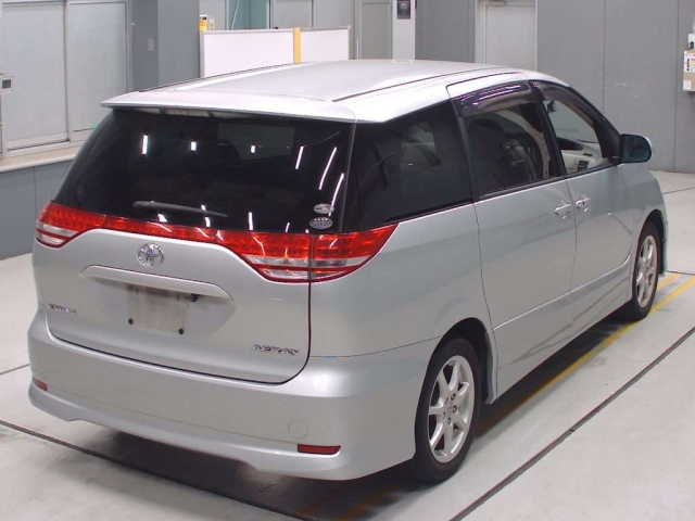 TOYOTA ESTIMA 2009