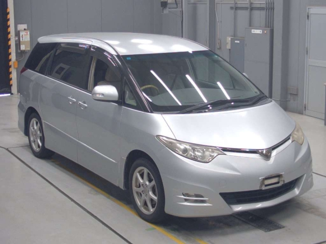 TOYOTA ESTIMA 2009