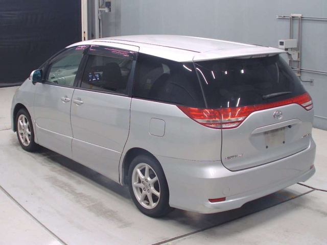 TOYOTA ESTIMA 2009