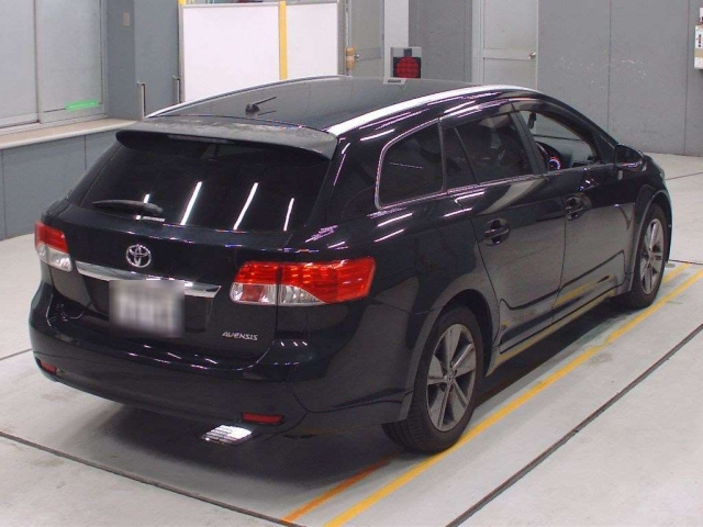 TOYOTA AVENSIS WAGON 2014