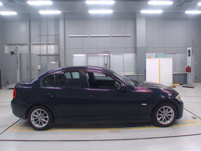 BMW 3 SERIES 2009