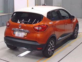 Заказать RENAULT CAPTUR