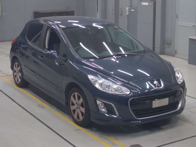 PEUGEOT 308 2013