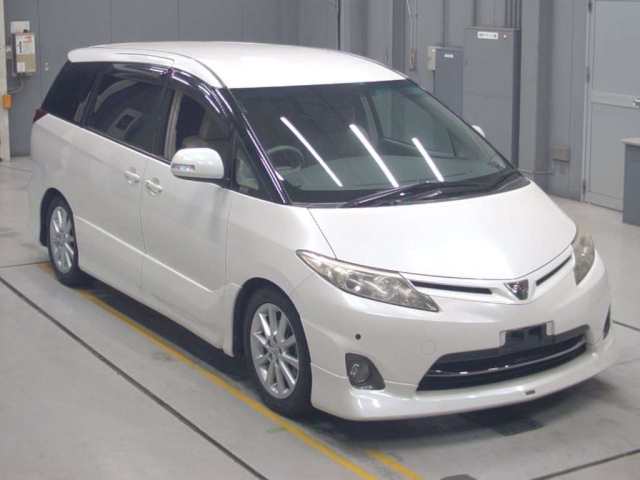 TOYOTA ESTIMA 2009
