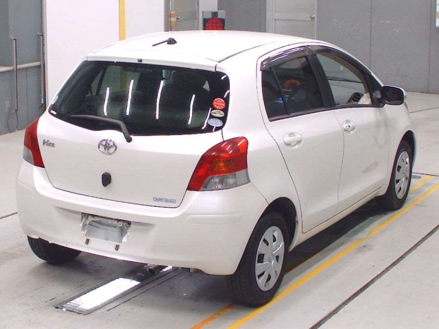 TOYOTA VITZ 2008