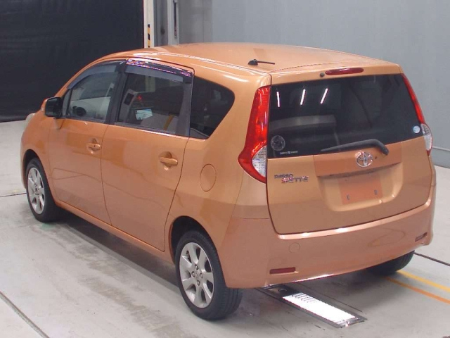 TOYOTA PASSO SETTE 2009