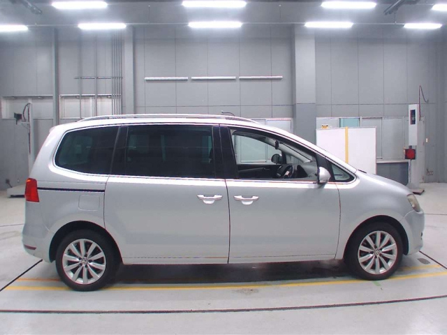 VOLKSWAGEN SHARAN 2012