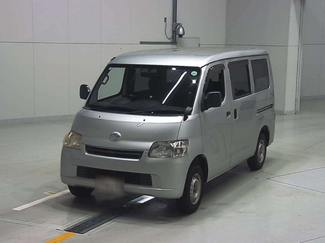 TOYOTA TOWN ACE VAN 2017