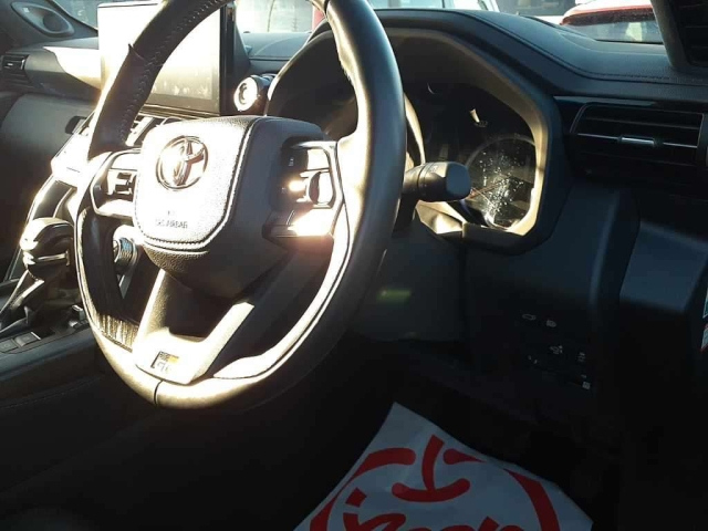 TOYOTA LAND CRUISER 2022