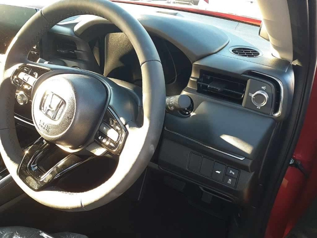 HONDA VEZEL 2025