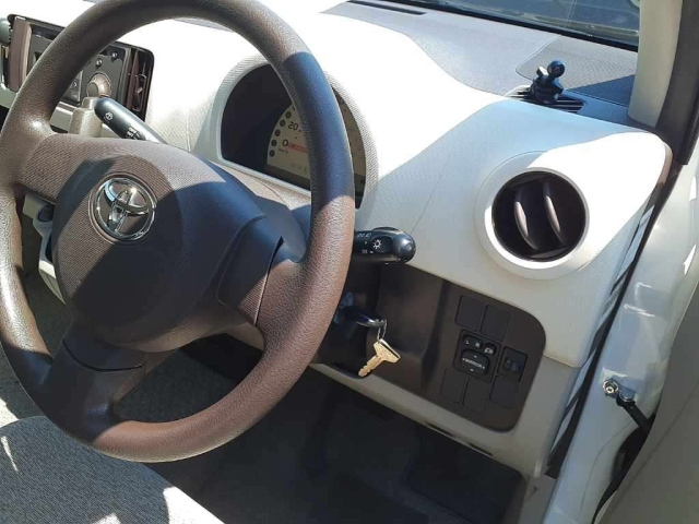 TOYOTA PASSO 2012