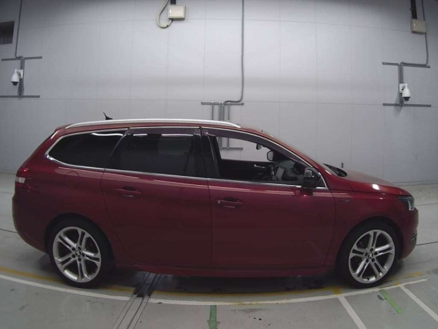 PEUGEOT 308 2017