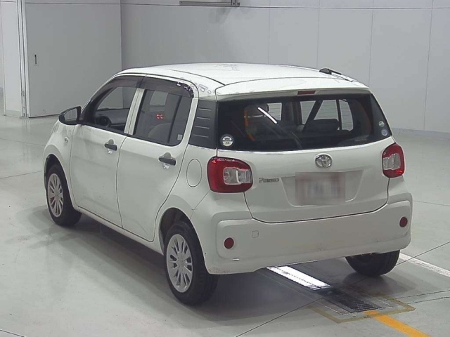 TOYOTA PASSO 2016