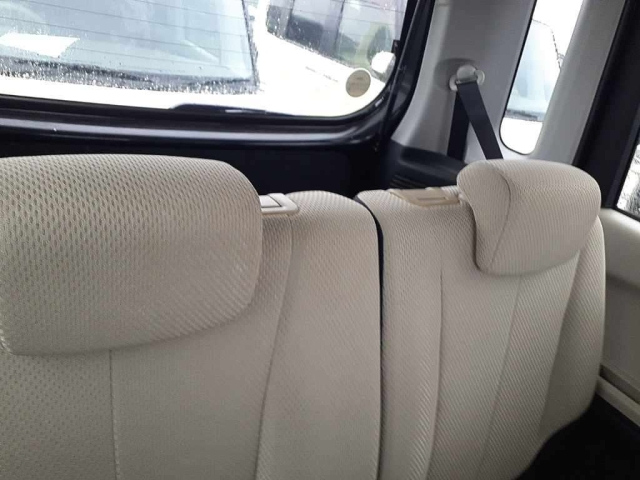 DAIHATSU TANTO EXE 2011