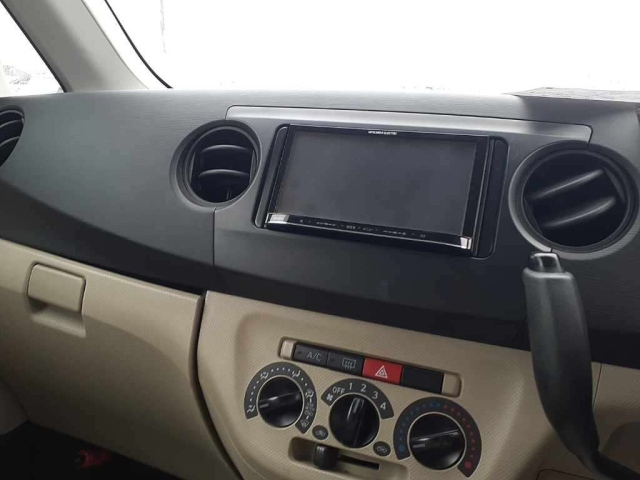 DAIHATSU TANTO EXE 2011