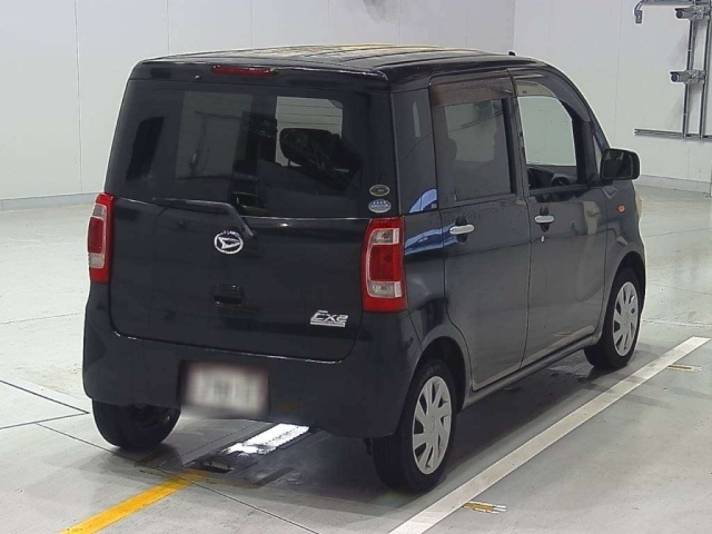DAIHATSU TANTO EXE 2011