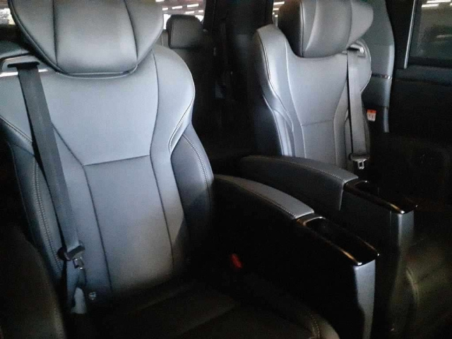 TOYOTA ALPHARD 2023