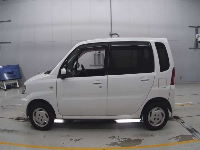 MITSUBISHI TOPPO 2010