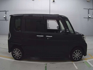 DAIHATSU TANTO 2017