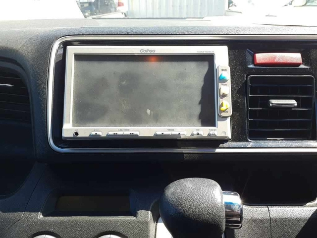 HONDA LIFE 2011