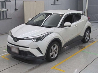 TOYOTA C-HR 2017