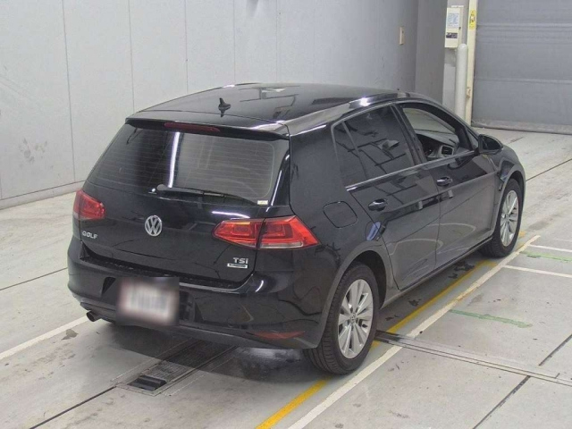 VOLKSWAGEN GOLF 2015