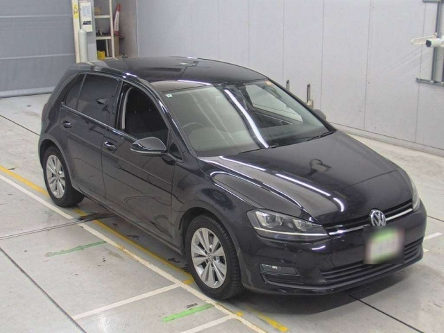 VOLKSWAGEN GOLF 2015