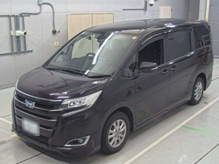 TOYOTA NOAH 2020